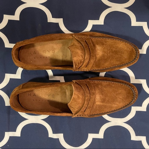 Harry’s of London: Casual Penny Loafers